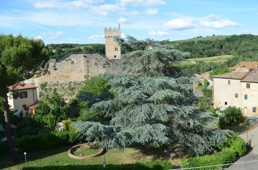 Palazzo Alle Mura Staggia الغرفة الصورة